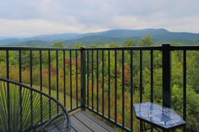 Smoky Getaway condo with great mountain view condo